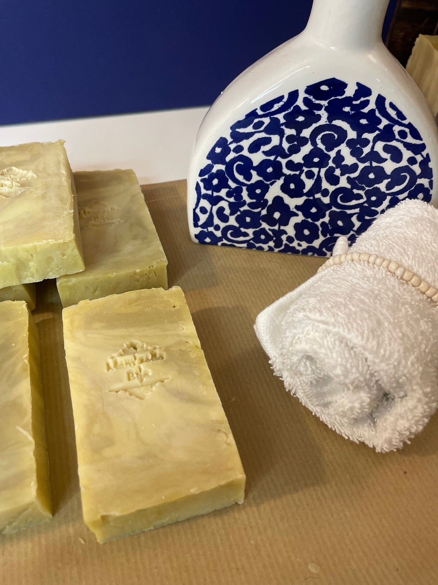 HUILE D'ARGAN ET HUILE D'OLIVE - Savon 100g